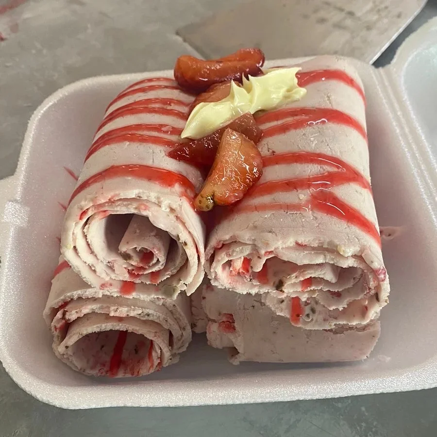 Ninho com Morango (grande) — ARENA NA PRAÇA GOURMET
