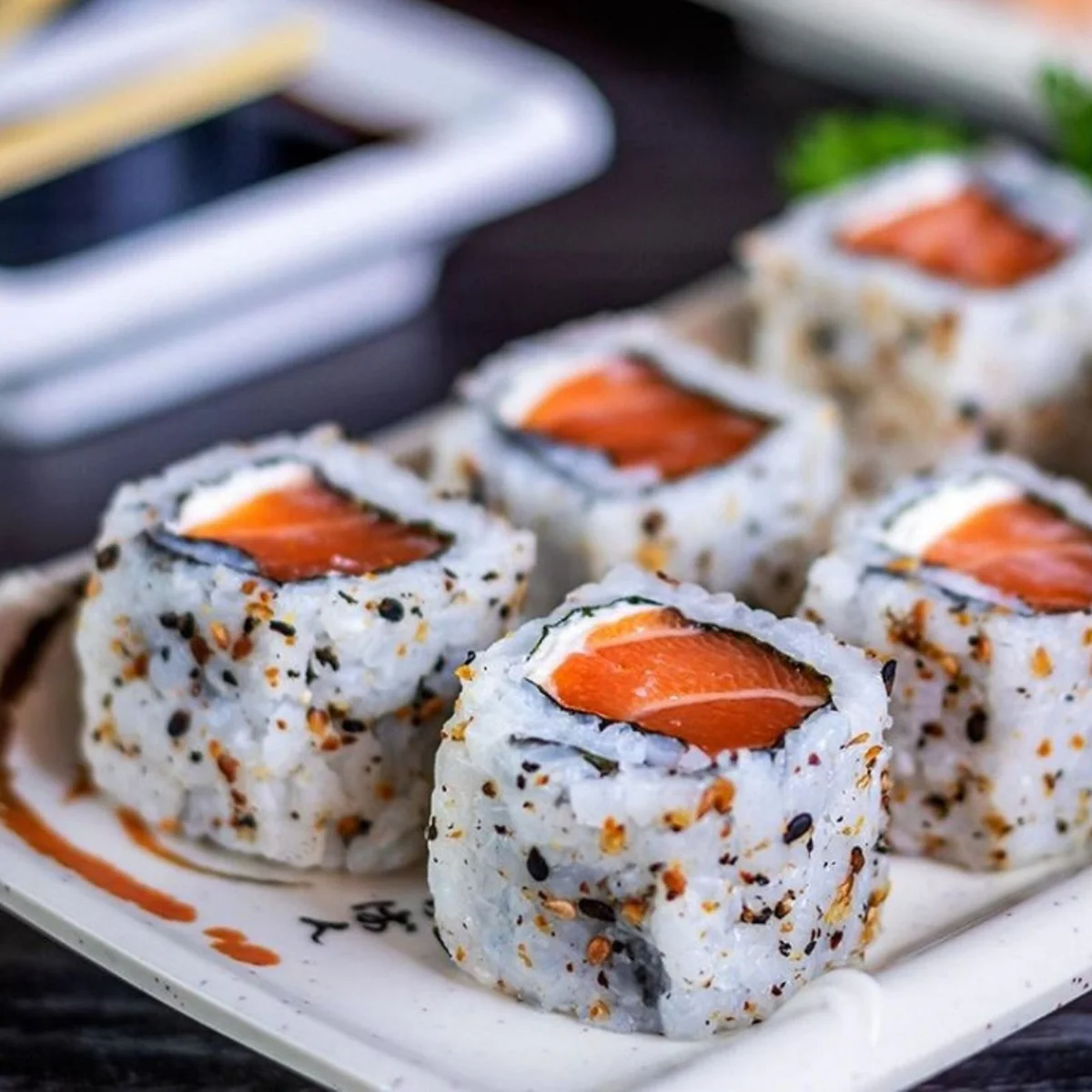 Uramaki Filadelfia ( 10 peças ) — Ziron Sushi
